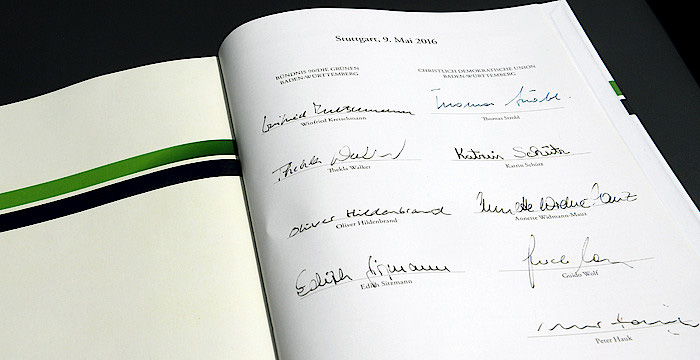 Das Bild zeigt eine Seite des Koalitionsvertrags von Baden-Württemberg aus dem Jahr 2016